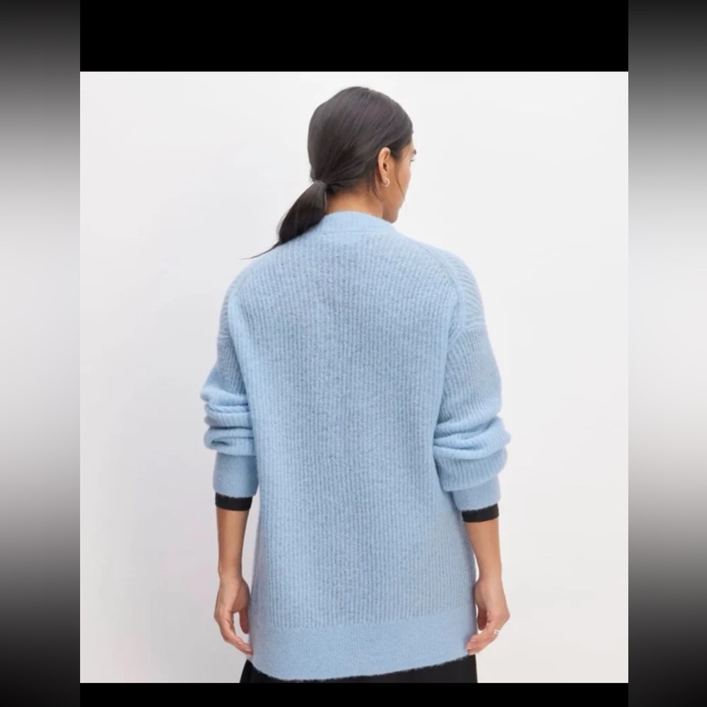 Everlane THE ALPACA OVERSIZED CARDIGAN 
size XXS oversized fits up to a Large - Picture 5 of 12